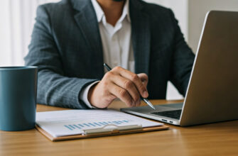 How Joint Accounts Affect Your Credit Score